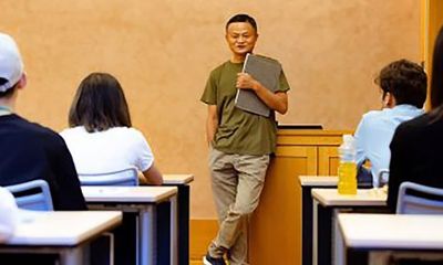 Hé lộ hình ảnh Jack Ma khi giảng dạy ở Đại học Tokyo 