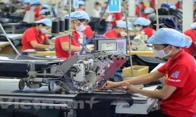ADB hạ dự báo tăng trưởng Việt Nam xuống mức 5,8%