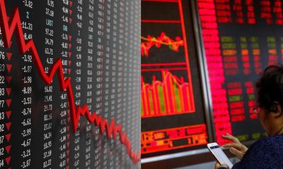 Thị trường - VN Index “rơi” gần 15 điểm