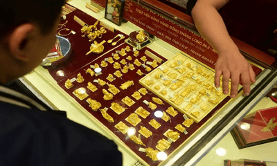 Siết quản lý thuế trong mua bán vàng, đá quý