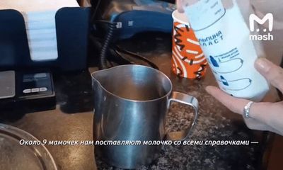 Độc lạ: Quán cà phê dùng sữa mẹ để pha chế tại Nga