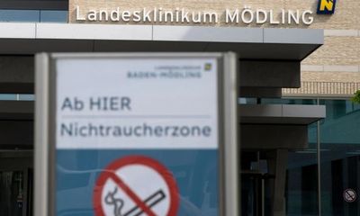 Áo: Bệnh viện bốc cháy lúc nửa đêm khiến 3 người tử vong