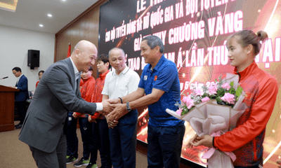 FE Credit đồng hành cùng đội tuyển bóng đá nữ Việt Nam