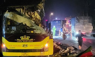 Vụ tai nạn giao thông, 5 người tử vong ở Tuyên Quang: Thông tin hạn kiểm định của xe khách và xe container