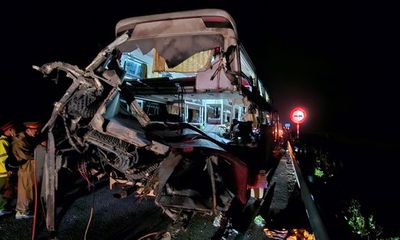 Vụ tai nạn trên cao tốc Cam Lộ - La Sơn, 2 người thiệt mạng: Khởi tố 2 tài xế