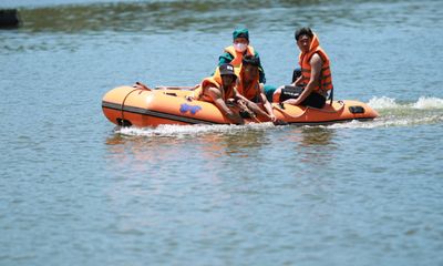 Tin trong nước - Vụ lật thuyền trên hồ Đông tại Lâm Đồng: Tìm thấy thi thể cháu bé 13 tuổi
