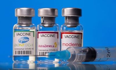 Nghiên cứu của Đại học Oxford: Tiêm trộn vaccine ngừa COVID-19 có phản ứng miễn dịch tốt hơn