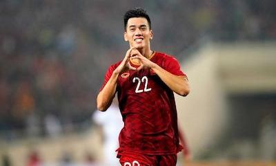 Tiến Linh có tên trong danh sách đề cử Cầu thủ xuất sắc nhất châu Á 2021