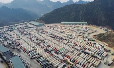 Gần 5.000 xe hàng container xuất đi Trung Quốc ùn tắc ở cửa khẩu tỉnh Lạng Sơn