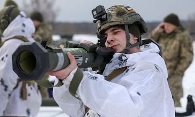 Quân độI Ukraine tập trận với tên lửa Mỹ 