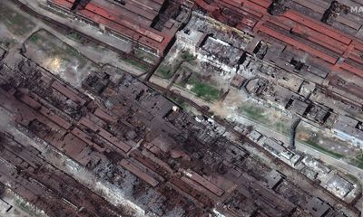 Nhà máy thép Azovstal tan hoang sau khi bị lực lượng Nga tấn công 