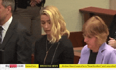 Video: Khoảnh khắc buồn bã của Amber Heard sau khi thua kiện