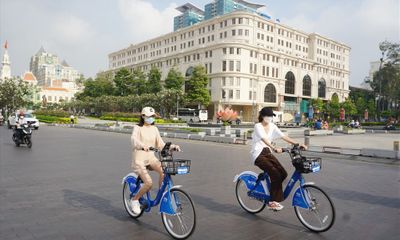 TP. HCM nghiên cứu mở làn đường riêng cho xe đạp trên Xa lộ Hà Nội
