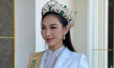 Hoa hậu Thùy Tiên gặp sự cố với vương miện 12 tỷ đồng khi đến châu Âu