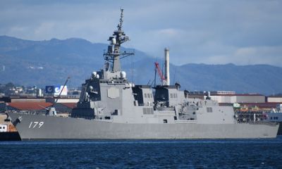Nhật Bản đóng hai tàu chiến phòng thủ tên lửa 20.000 tấn