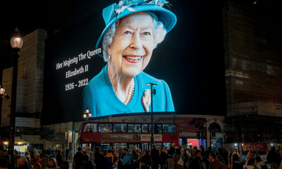 Người dân Anh đau buồn tiễn biệt Nữ hoàng Elizabeth II