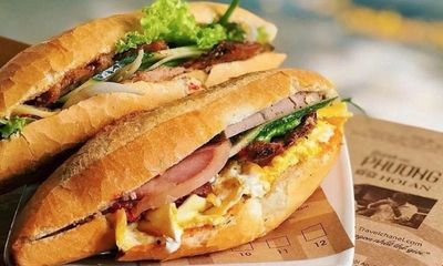 Bánh mì Việt Nam được xếp hạng vào top 10 món ăn đường phố ngon nhất thế giới