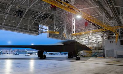 B-21 Raider - máy bay ném bom tàng hình thế hệ mới của Không quân Mỹ 