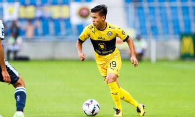 Quang Hải trở lại Pau FC sau 3 tháng 