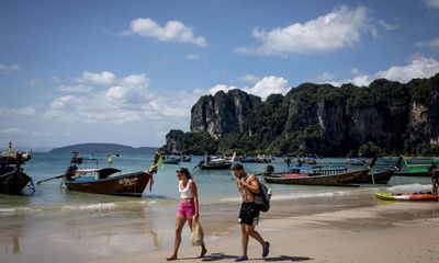 Thái Lan thu phí nhập cảnh với khách quốc tế từ 1/6