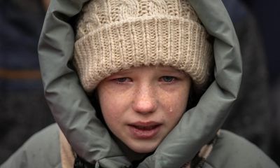 Người dân Ukraine sống sót qua mùa đông 