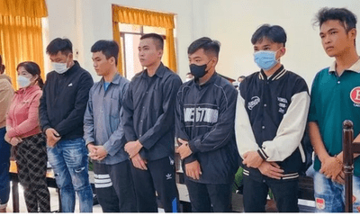 Kiên Giang: Ép nạn nhân viết giấy nợ và cướp tài sản, 8 đối tượng lĩnh 48 năm tù