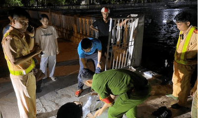 Đà Nẵng: CSGT kịp thời cứu 2 học sinh bị đuối nước