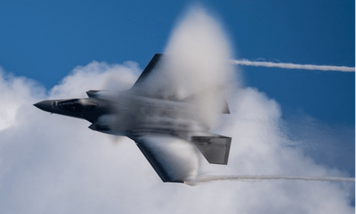 Mỹ phủ nhận tin tiêm kích F-35 bay đến Ukraine