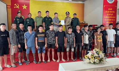Tiếp nhận 15 công dân bị lừa cưỡng bức lao động tại Campuchia