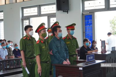 Bình Thuận: Tử hình gã đàn ông dùng búa đập đầu người khác tử vong 