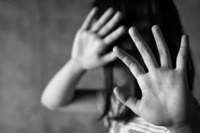 Hà Tĩnh: Tạm giữ thầy giáo nghi hiếp dâm nữ sinh lớp 6 ngay tại trường học