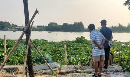 Tin trong nước - Tá hỏa phát hiện thi thể trùm kín đầu, lẫn trong đám lục bình trên sông Sài Gòn