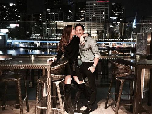 Hồ Ngọc Hà đăng ảnh hôn Kim Lý, chính thức công khai tình cảm - Ảnh 2