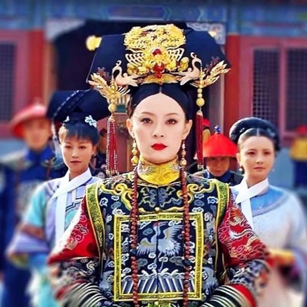 Loạt ảnh cũ về hậu cung của Hoàng đế Quang Tự triều nhà Thanh: Hoàng hậu lưng gù, phi tần có vóc dáng mũm mĩm