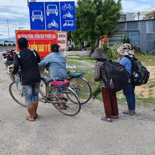 Xúc động sau câu chuyện thất nghiệp mùa dịch, 4 mẹ con đạp xe từ Đồng ...