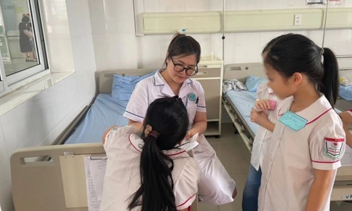 Chuyện học đường - Thông tin mới nhất vụ 33 học sinh nhập viện sau bữa ăn bán trú tại Quảng Ninh